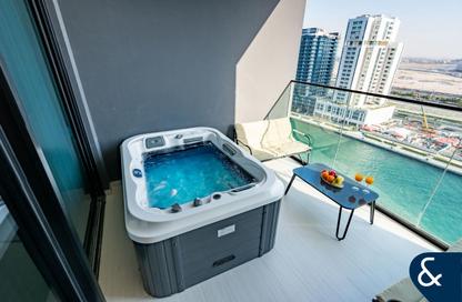 Apartment - Studio - 1 for rent in Trillionaire Residences - Business Bay - Dubai