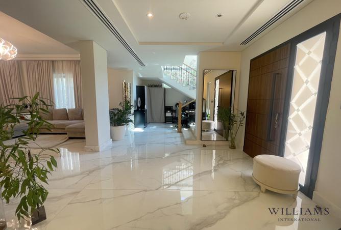 73843733 - Property Image 3