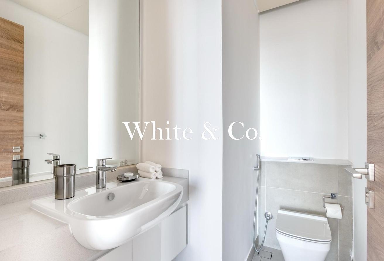 Furnished | Marina View | Largest Layout photo 8