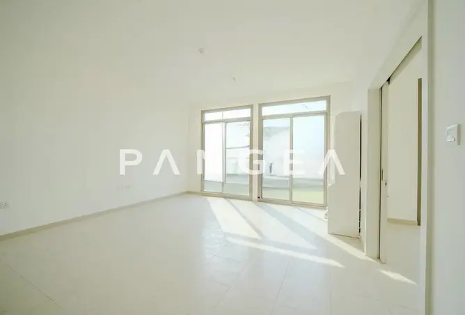 151893587 - Property Image 2