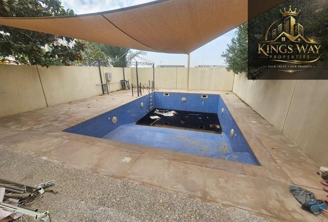 74238009 - Property Image 3