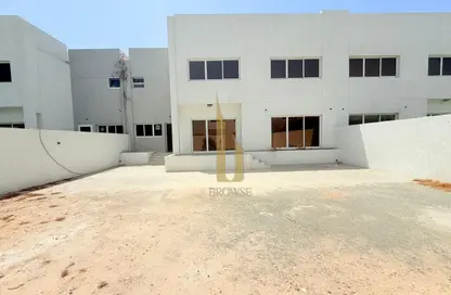 Villa - 4 Bedrooms - 4 Bathrooms for rent in Umm Suqeim 1 Villas - Umm Suqeim 1 - Umm Suqeim - Dubai