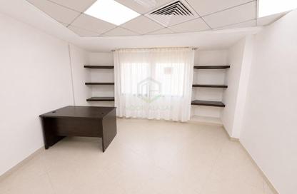Office Space - Studio - 1 Bathroom for rent in Al Futtaim Tower - Al Rigga - Deira - Dubai