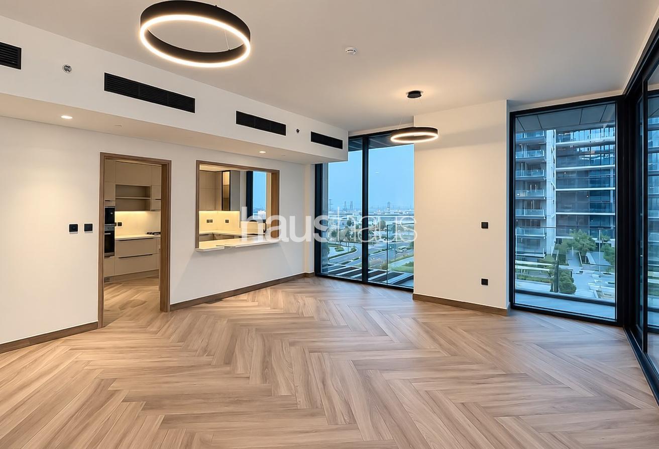 Family Living | Maid's Room | Premium Finishes photo 2