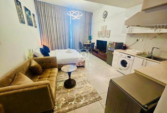 83668302 - Property Image 2