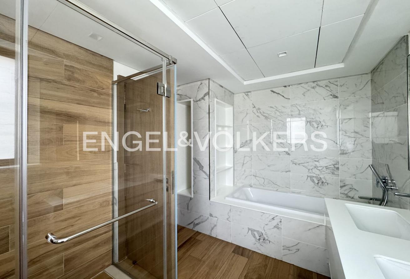 Internal Location | Vacant | Maids Room photo 13