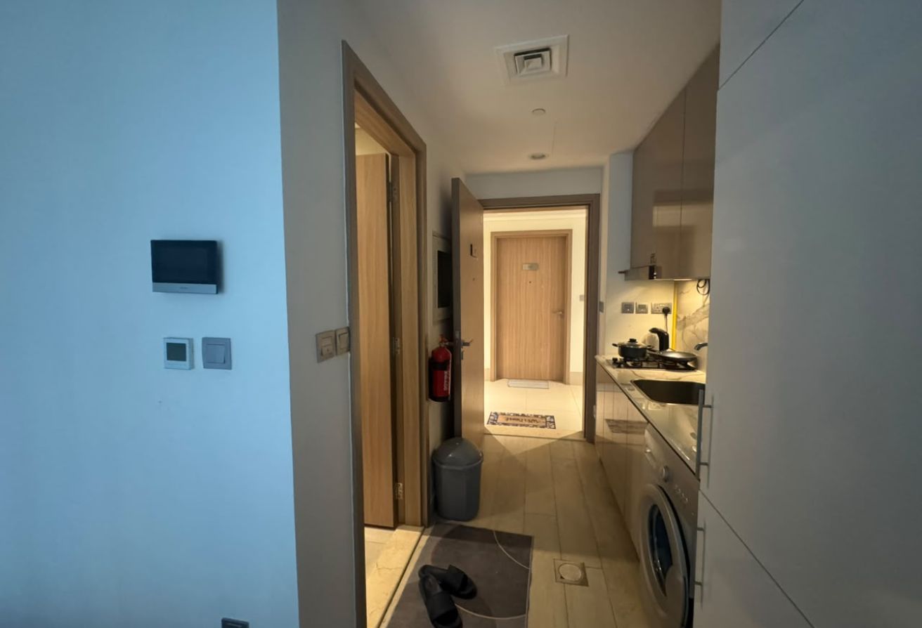 Studio apartment in Azizi Riviera 16, Meydan: 10