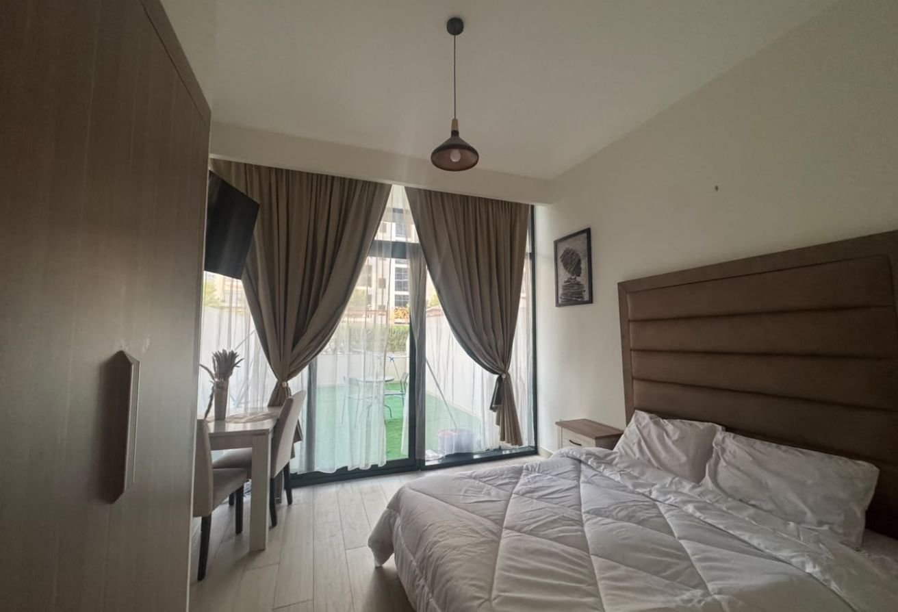 Studio apartment in Azizi Riviera 16, Meydan: 8