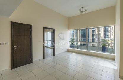 Apartment - 1 Bedroom - 1 Bathroom for rent in The Point - Dubai Marina - Dubai
