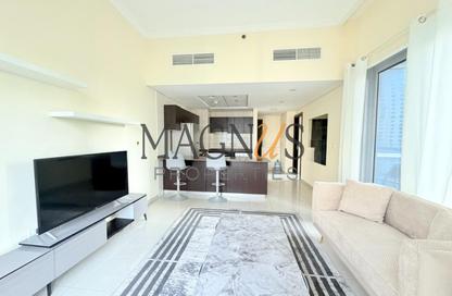 Apartment - 1 - 2 for rent in Bay Central Tower Central - Bay Central - Dubai Marina - Dubai