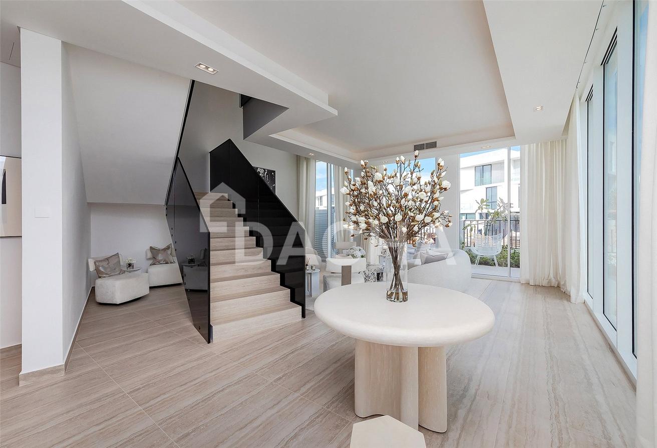 Lagoon and Burj Views | Ixora | Move in Ready photo 6