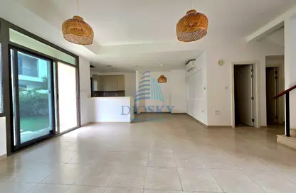 فيلا - 3 غرف نوم - 3 حمامات للايجار في حياة تاون هاوسز 1 - حياة تاون هاوس - تاون سكوير - دبي