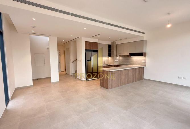 77384702 - Property Image 3