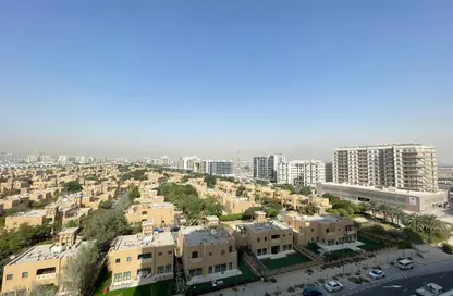 شقة - 2 غرف نوم - 3 حمامات للبيع في الفرجان - دبي