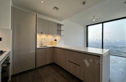 Apartment - 1 - 1 for sale in Marina Shores - Dubai Marina - Dubai Apartment - 1 - 1 for sale in Marina Shores - Dubai Marina - Dubai