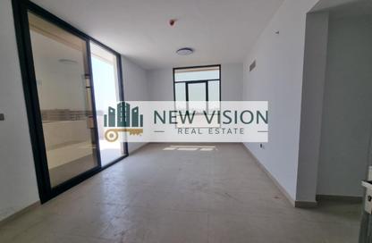 Apartment - 1 - 2 for rent in The Boulevard 2 - Aljada - Sharjah