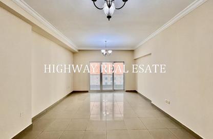 Apartment - 2 - 2 for sale in Al Mamzar - Al Mamzar - Sharjah - Sharjah