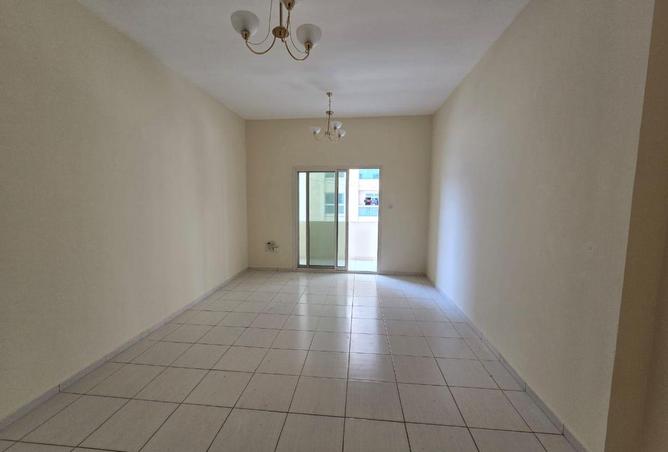 99136887 - Property Main Image