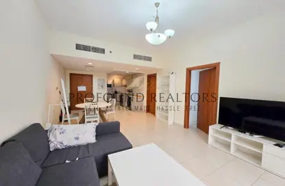 شقة - غرفة نوم - 2 حمامات للبيع في جاردينيا 1 - حدائق الإمارات 1 - قرية جميرا الدائرية - دبي