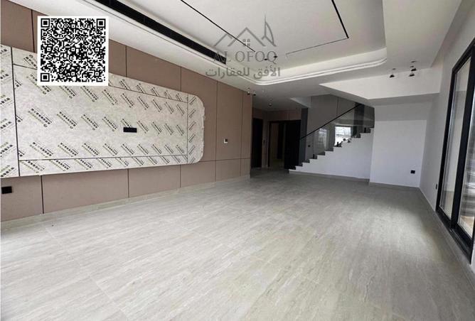 113704372 - Property Image 3
