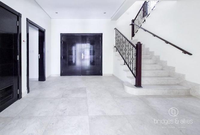 71128430 - صورة العقار 3