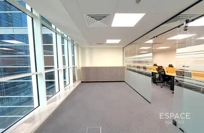مكتب - استوديو للايجار في البحيرة المركزية - الخليج التجاري - دبي