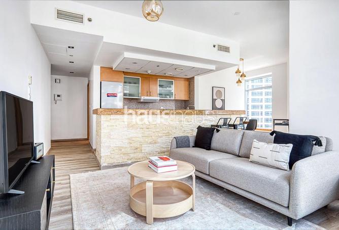 82370401 - Property Main Image