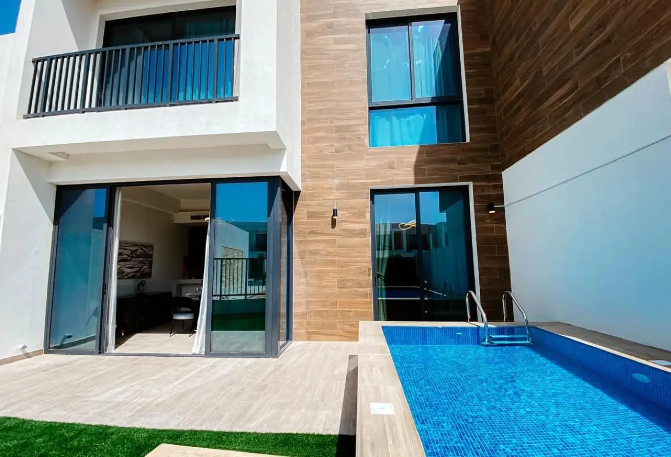87038202 - Property Main Image