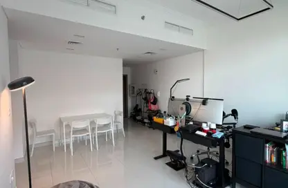 Apartment - 1 Bedroom - 2 Bathrooms for rent in Topaz Residence 2 - Topaz Residence - Dubai Silicon Oasis - Dubai