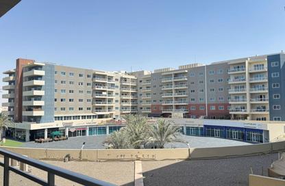 Apartment - Studio - 1 for rent in Tower 24 - Al Reef Downtown - Al Reef - Abu Dhabi Apartment - Studio - 1 for rent in Tower 24 - Al Reef Downtown - Al Reef - Abu Dhabi