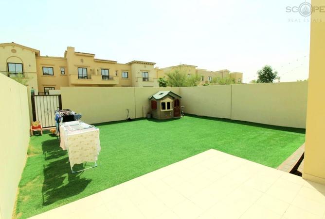 Incredible 1M, Sin Row, 1st October, 3 Bed+Maid ! photo 3