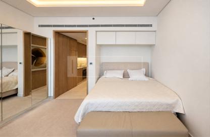 Apartment - Studio - 1 for sale in The Palm Tower - Palm Jumeirah - Dubai