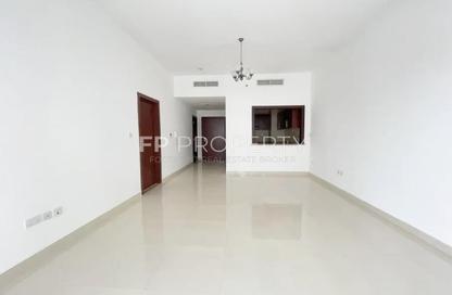 Apartment - 1 - 2 for rent in Desert Sun - Dubai Land Residence Complex - Dubai