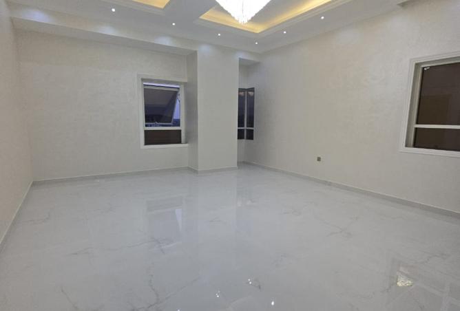 131110589 - Property Image 2