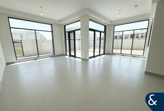 156006185 - Property Image 2