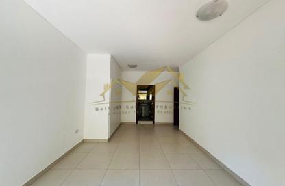 Apartment - 3 - 2 for rent in Karama Park Area - Al Karama - Bur Dubai - Dubai