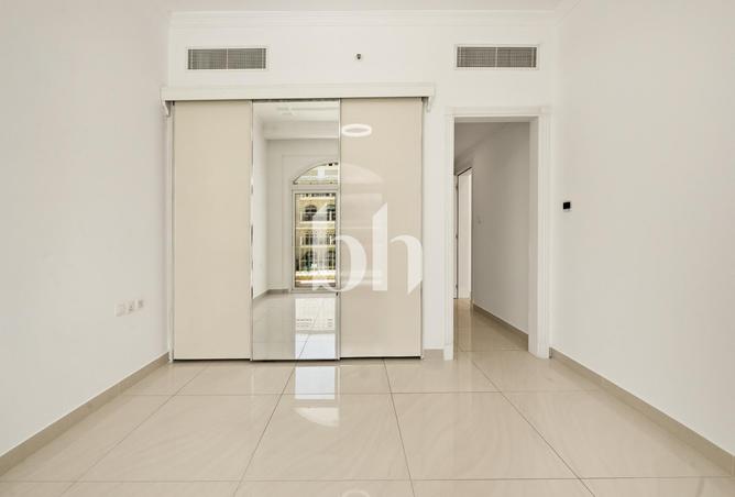 106834393 - Property Image 3