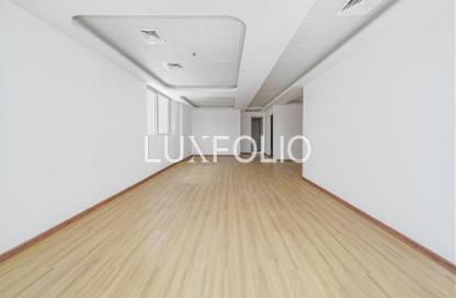 Office Space - Studio for rent in The Exchange - Business Bay - Dubai