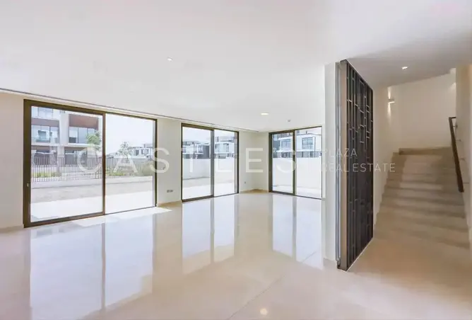130223963 - Property Image 3