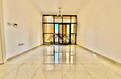 Apartment - 1 - 2 for rent in Al Khayyal Building 140 - Al Jaddaf - Dubai