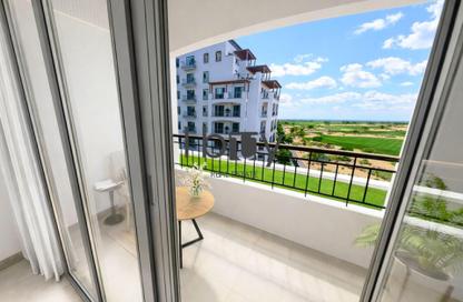 Apartment - 2 Bedrooms - 3 Bathrooms for sale in Views B - Yas Golf Collection - Yas Island - Abu Dhabi