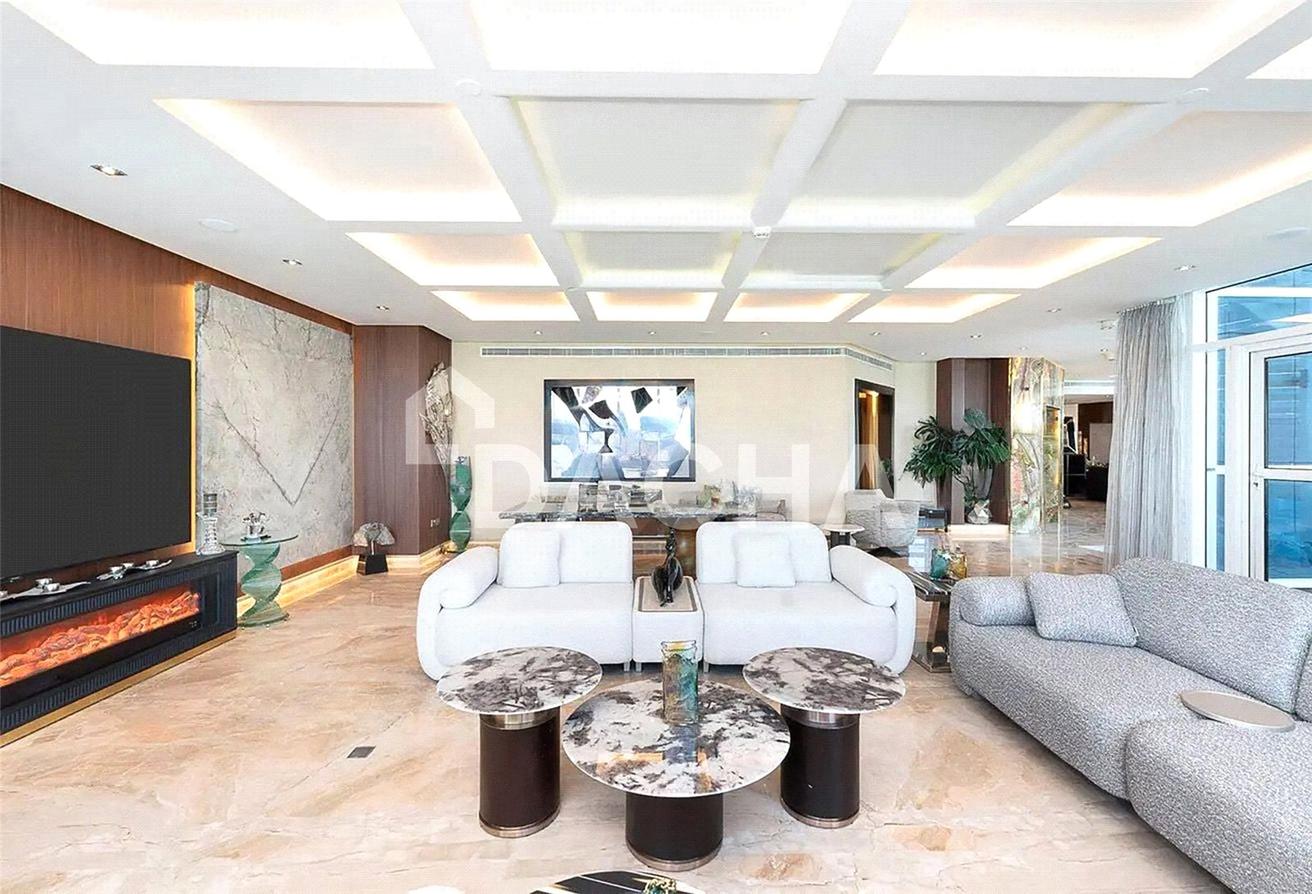 PENTHOUSE DUPLEX | Fully Upgraded | Full Palm View photo 4