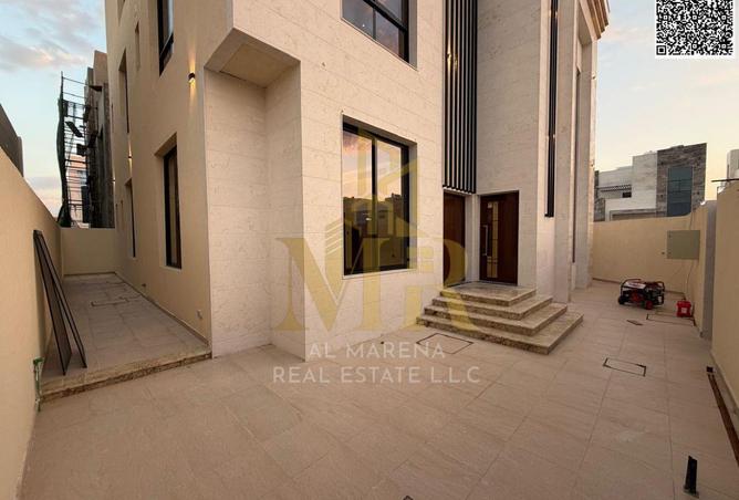 85732049 - Property Image 3