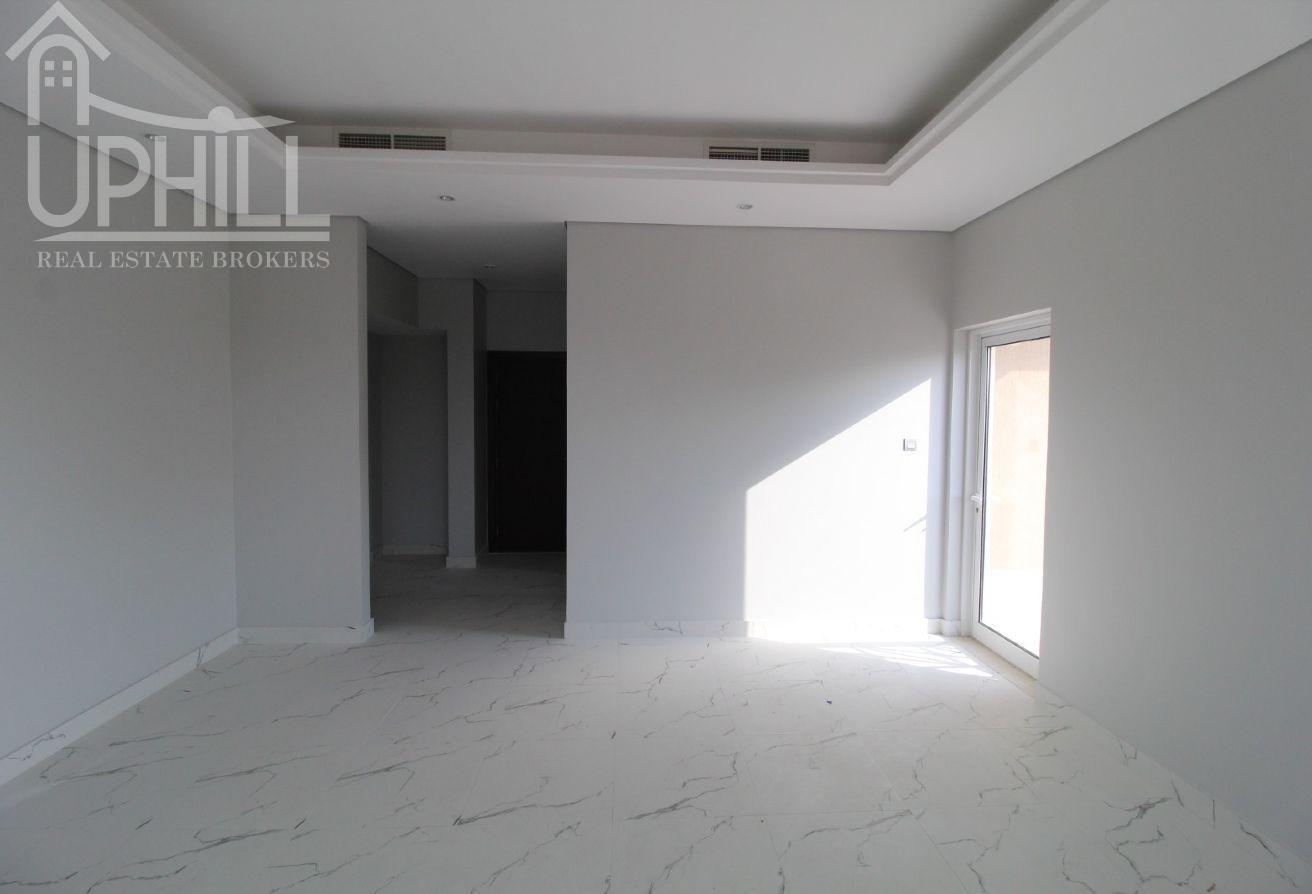 Spacious 6 Beds Independent Villa Prime Location photo 15