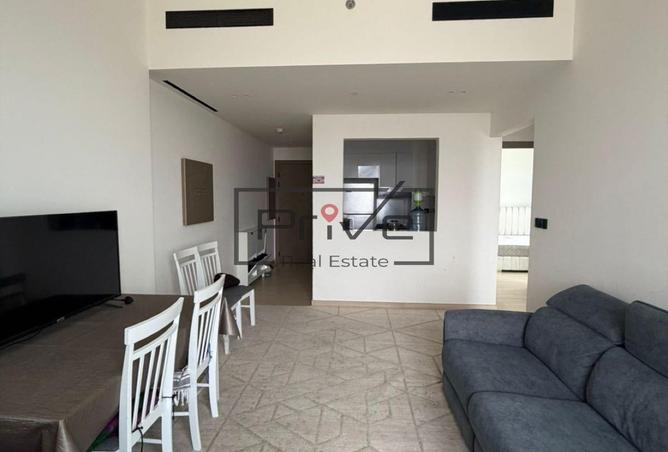 99121258 - Property Main Image