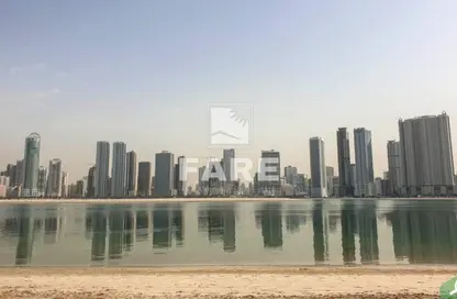 شقة - 2 غرف نوم - 3 حمامات للبيع في برج مرسى العرب - الخان - الشارقة