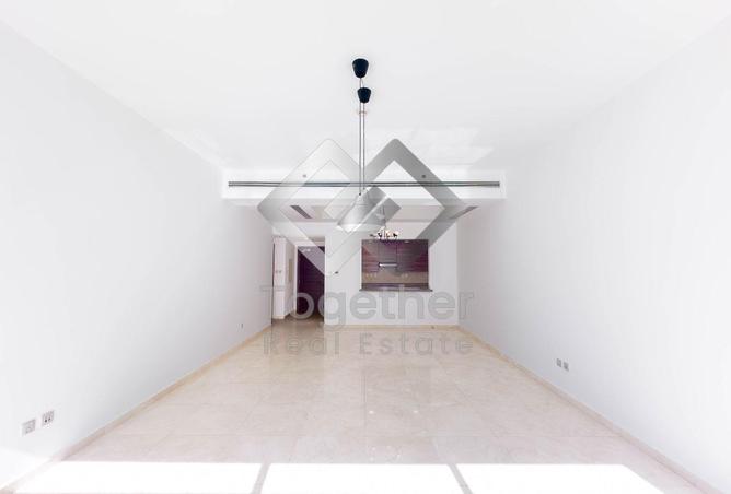 70678567 - صورة العقار 3