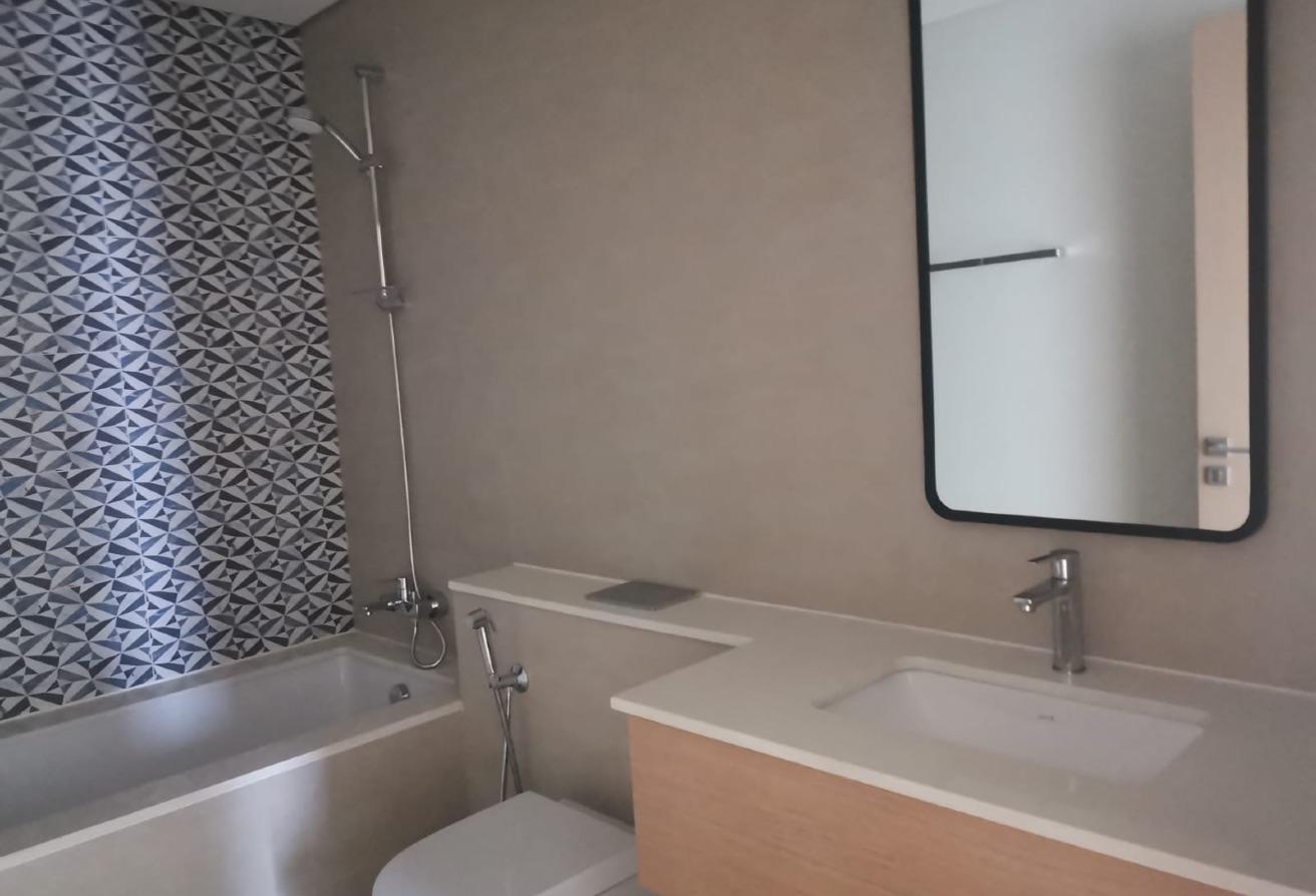 SEA GATE | Ultra Spacious 3BR + Maid | Premium photo 13