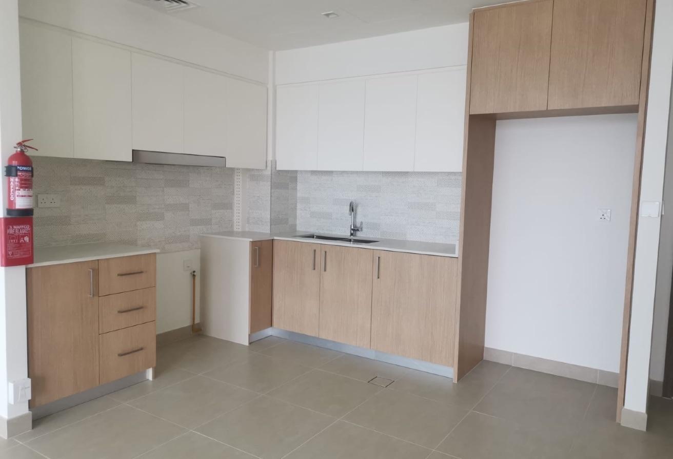 SEA GATE | Ultra Spacious 3BR + Maid | Premium photo 9
