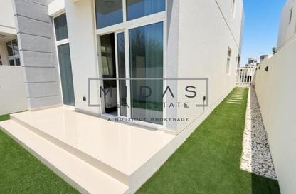 Villa - 4 - 5 for rent in Mulberry - Damac Hills 2 - Dubai